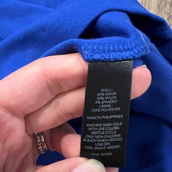 Royal blue mini dress with cutout - Picture 6 of 6